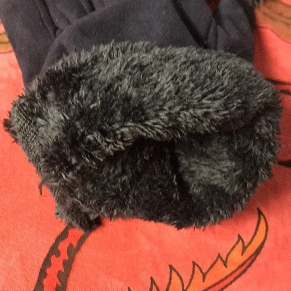 Fleece lined Suede Gloves Black Size Med Like new condition